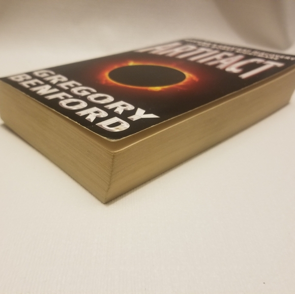 Scifi thriller: Artifact by Gregory Benford, UK edition - Picture 2 of 4